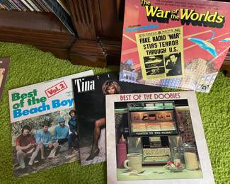 Assorted Record Albums - many still sealed! (Classic Rock, Pop, Soft Rock, Country, R&B, and more)