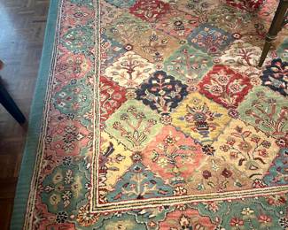 Living Room rug in detail