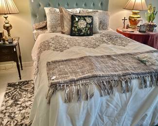 Tufted headboard - very vintage