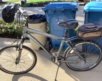 Man’s bike. giant…