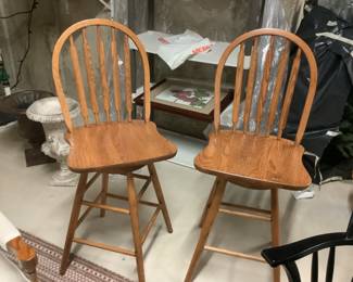 Counter height bar stools….swivel….pr $44