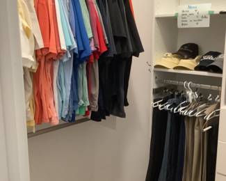 Mens short sleeve shirts….XL. Tommy Bahama, and golf names. Men’s pants, shoes, long sleeve shirts and tops