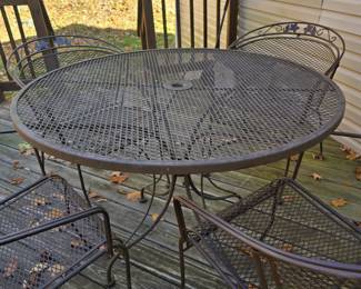 Vintage Iron Bistro Set with 4 Chairs (Upstairs)