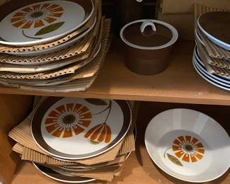 Mid century mikasa approximately 37 pieces
