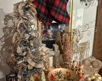 Beautiful Christmas items 