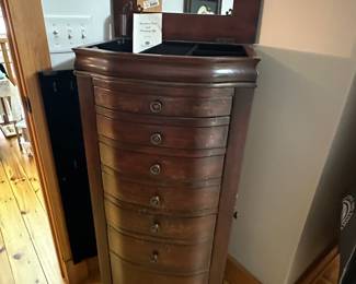 Hooker Jewelry chest
