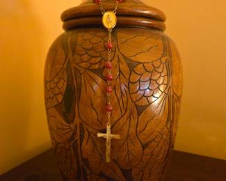 Large hand carved urn along with other hand carved vases and home decor are avaliable.