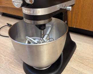 Kitchen Aid stand mixer