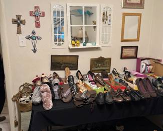 Shoes Mostly Women's size 7