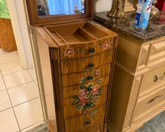 Gorgeous Jewelry Box