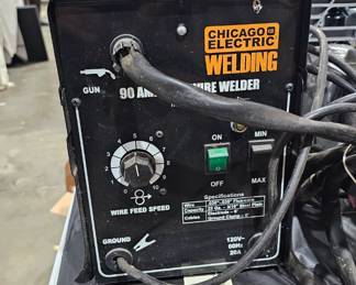 CHICAGO ELECTRIC WELDER