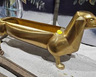 BRASS DOG