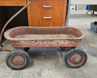 VINTAGE WAGON