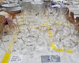 HOMER LAUGHLIN GLASS SET