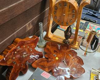CLOCK LOT
