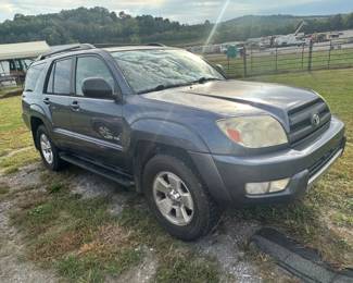 TOYOTA 4 RUNNER SUV