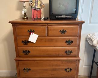 dresser, bear, tv
