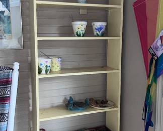 Large wooden shelf unit (yellow)