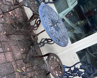 Iron bistro set