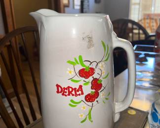 Vintage Pitcher (pottery)