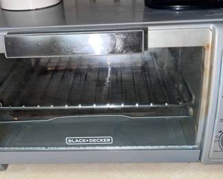 Black & Decker toaster oven