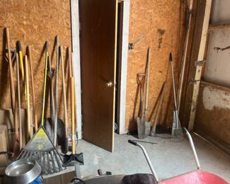 Misc hand tools for yard