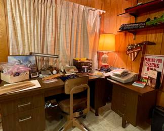 VINTAGE DESK AND OFFICE CHAIR