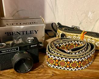 GROOVY GUITAR STRAPS