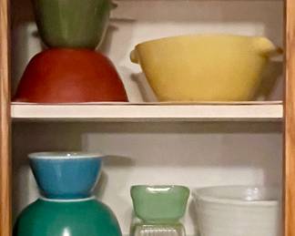 VINTAGE PYREX-PRIMARY COLOR BOWLS, TURQUOISE, REFRIGERATOR DISHES, SNOWFLAKE CASSEROLE PYREX DISH, JADEITE BOWL