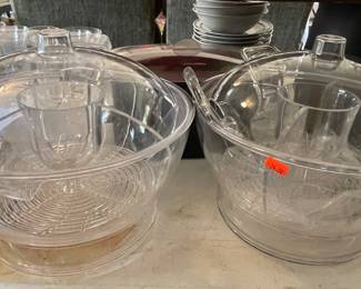 ACRYLIC SERVING PIECES