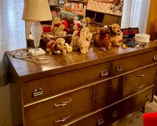 MCM DRESSER WITH MIRROR