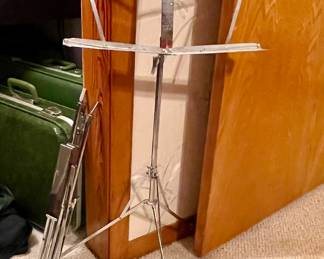 MUSIC STANDS