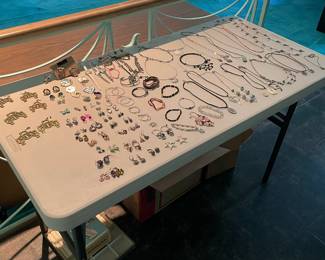 11Jewelry