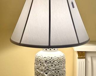 Asian lamp with nightlight inside!