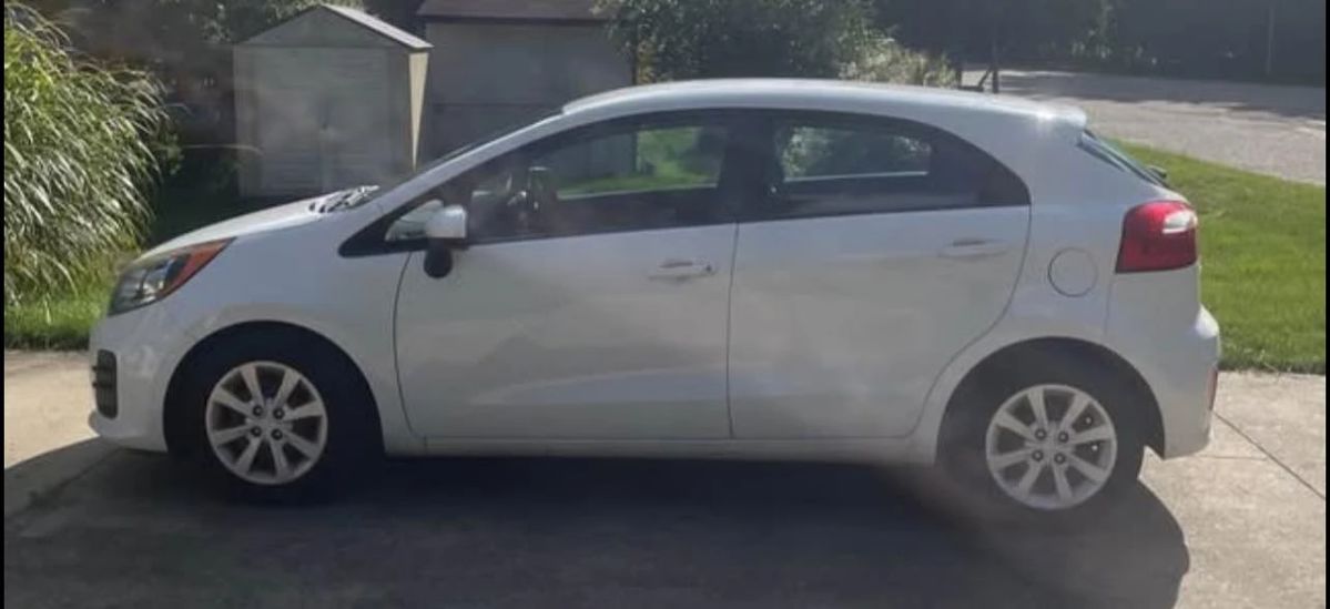 216 Kia Rio