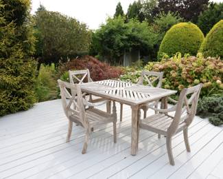 Lexington Casual Solid Teak Vintage Table With 4 Chairs