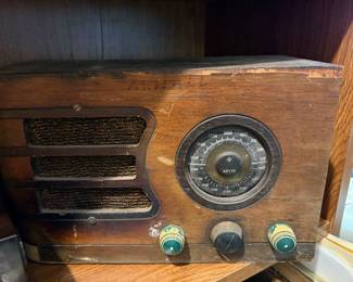 Vintage Arvin Radio 1930's
