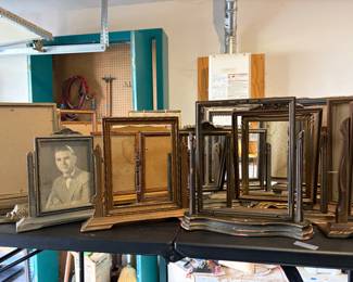 Antique Tilt Frame Portrait