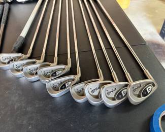 Set a ping 3i golf clubs