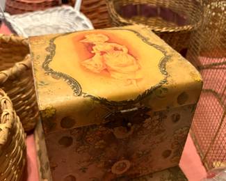 Two tier storage box