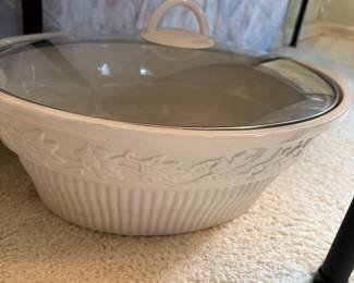 Large covered casserole/serving dish