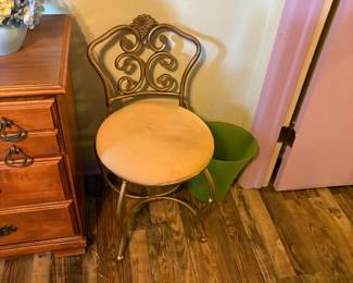 vanity chair