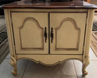 Vintage Broyhill Conover End Table