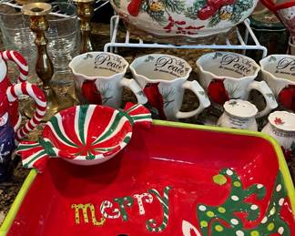 Cardinal Tureen, Holiday Decor