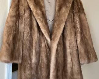 Lauer Furs