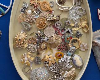 Vintage pins and broaches are all $5.00 