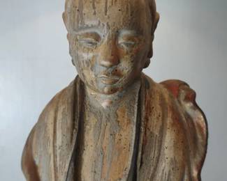 vintage table lamp featuring a statue of Quan Yin, also known as Guanyin, the Buddhist Goddess