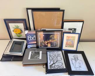 32 AssortedPictureFramesMixedSizesStylesSomewArtwork