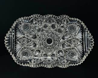 147 CutCrystalServingTrayStarburstFanPatternFacetedDesign