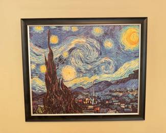54 FramedReproductionofVanGoghsStarryNight